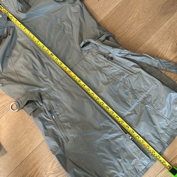 Eddie Bauer “365 WeatherEdge Plus” Raincoat - Picture 4 of 15